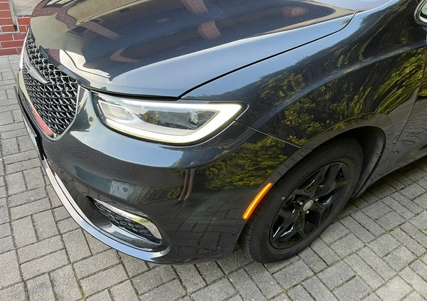 Chrysler Pacifica cena 139500 przebieg: 58500, rok produkcji 2021 z Człuchów małe 326